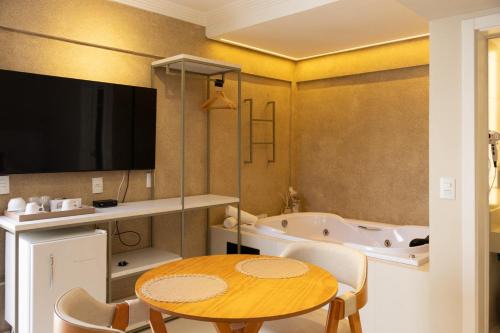 Bombas Hotel | Pousada Cristalmar