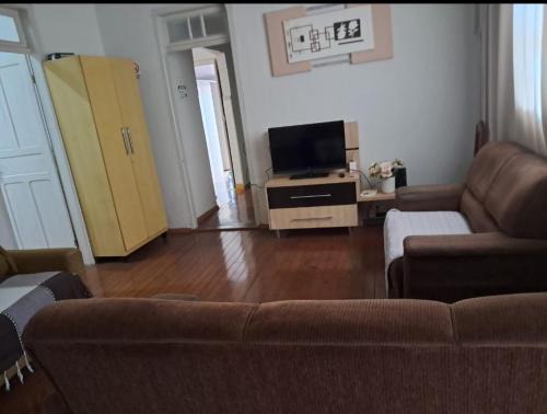 Uberaba House | Pousada da Kátia 01
