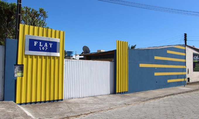 Carianos Hotel | Pousada Flay 7 minutos Próximo do Aeroporto de Florianópolis