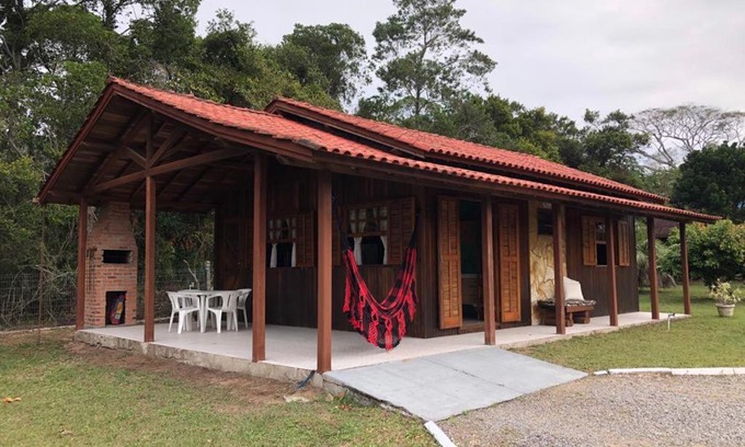 Praia do Rosa Ski Chalet | Pousada GaropaBAH Chalé RosaNorte