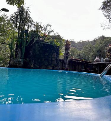 Sao Sebastiao das Aguas Claras Cabin | Pousada Lua Bonita