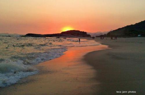 Piratininga House | Pousada por do sol