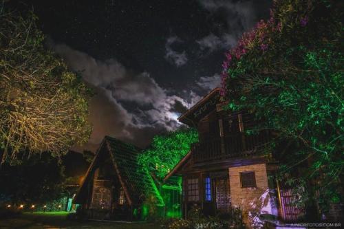 Iguape Hotel | Pousada Recanto das Aves