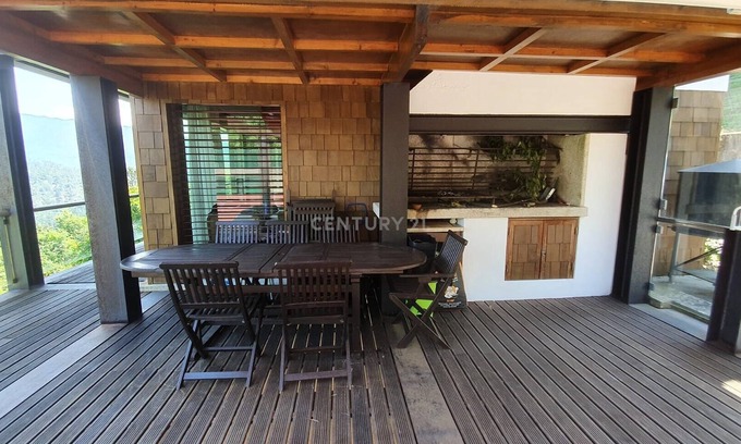 Rio Caldo Villa | Pousada RIO CALDO - Villa luxe - 5 ch - Piscine - Tennis - Billard