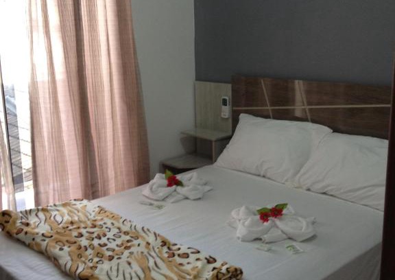 Praia da Armacao do Itapocoroi Hotel | Pousada Suite Master Bella Mar