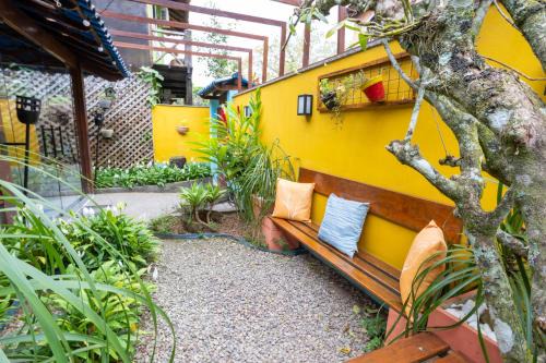 Ilha Grande Hotel | Pousada Telhado Azul