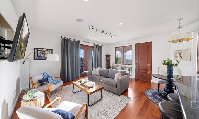 Poway House | Poway Guest House