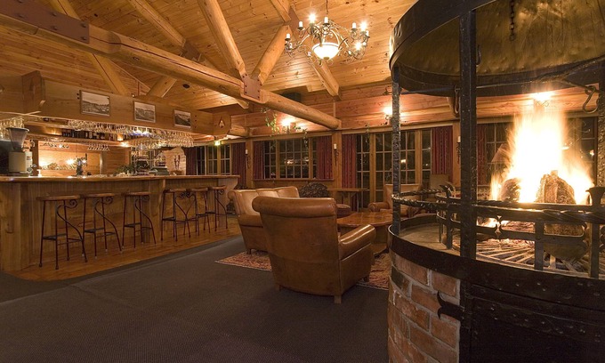 Ohakune Hotel | Powderhorn Chateau