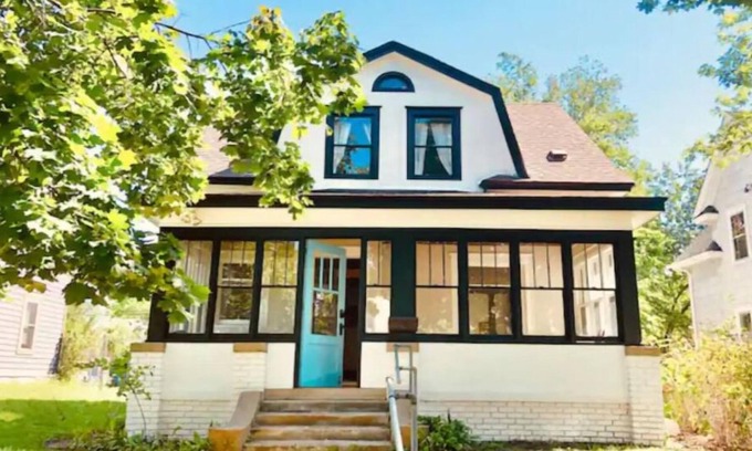Powderhorn House | Powderhorn Classic