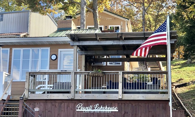 Sunrise Beach House | Powell Lakehouse @8mm