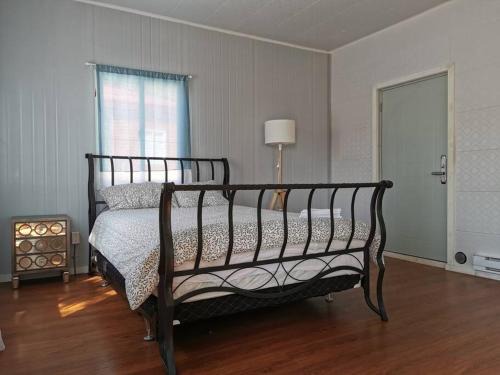 Powell River Apartment | Powell River Pine Haven
