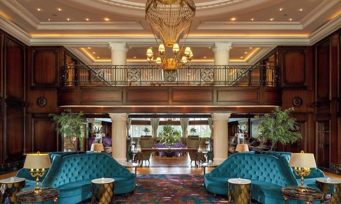 Enniskerry Hotel | Powerscourt Hotel, Autograph Collection