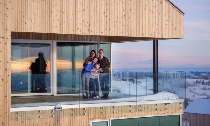 Powder Mountain House | PowMow! Top of World View-Winter Fun at Powder Mountain
