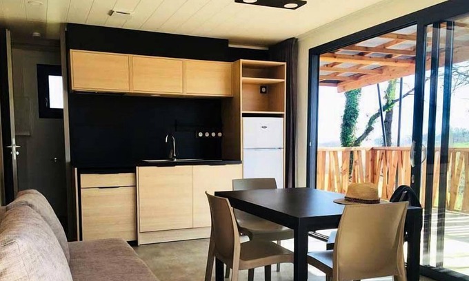 Cassagnabere-Tournas House | Pré Fixe campsite **** - Cassiopée Cottage 3 rooms 5/7 people