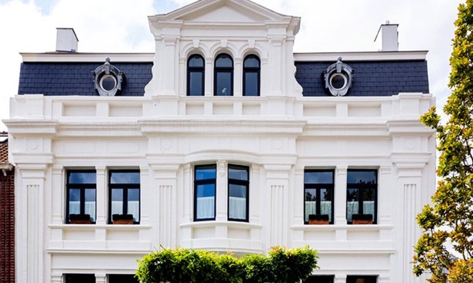 Heuvelland Villa | Prachtige Notarishuis in het Hartje Kemmel