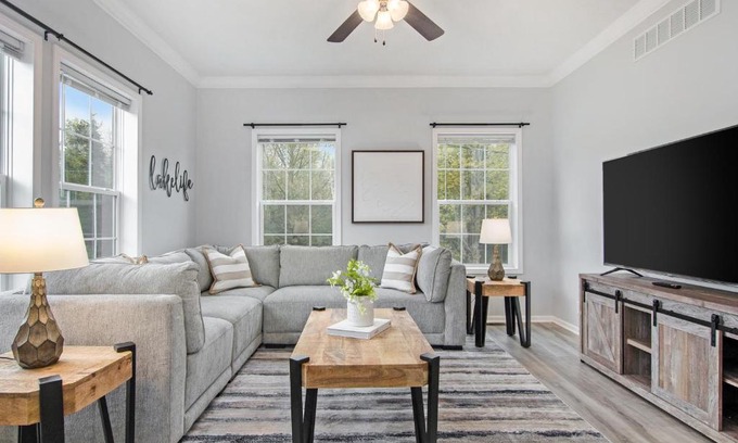 South Haven House | Practically Perfect