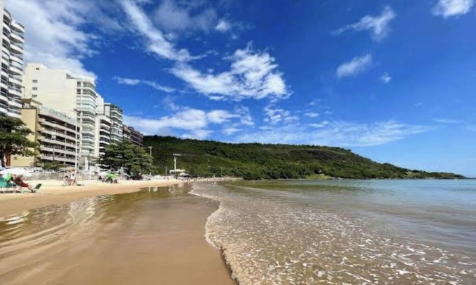 Praia do Morro Apartment | Praia do Morro, Guarapari. A Melhor Localização Com Vista Para o Mar!
