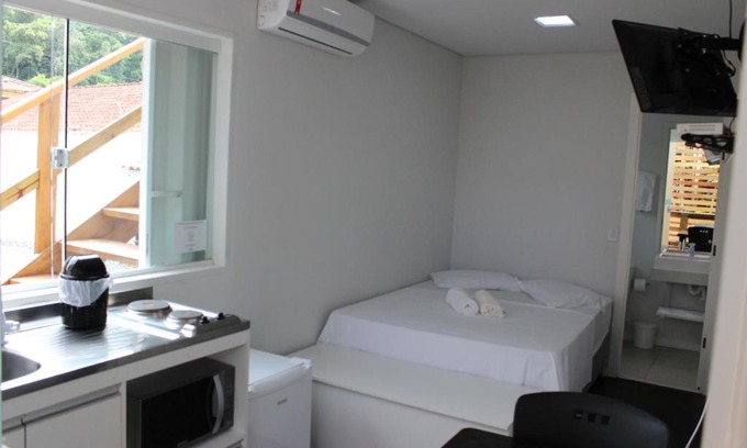 Sao Sebastiao Cabin | Praia Camburi - Studios Kuta