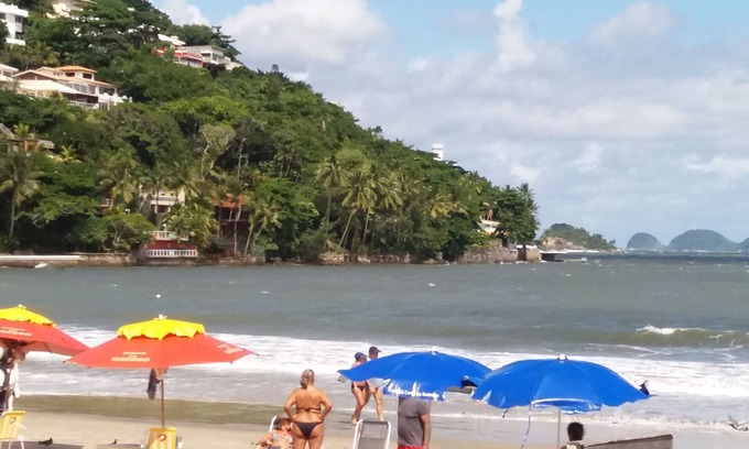 Loteamento Joao Batista Juliao Apartment | Praia da Enseada - Guarujá - 5 min walk to the beach - 3 bedrooms - 3 BA - 2 parking spaces.