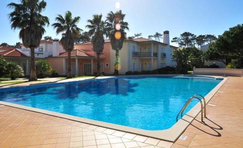 Praia del Rei Apartment | Praia Del Rei Beach 3 Pools