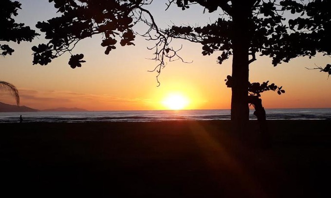 Indaia House | Praia do INDÁIA litoral norte Caraguatatuba