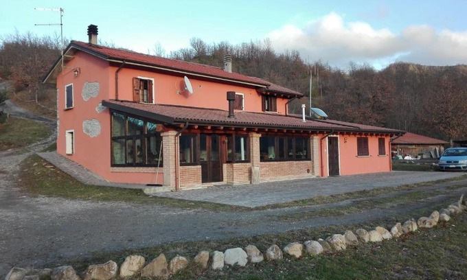 Bardi Bed & Breakfast | Prati dei Campassi