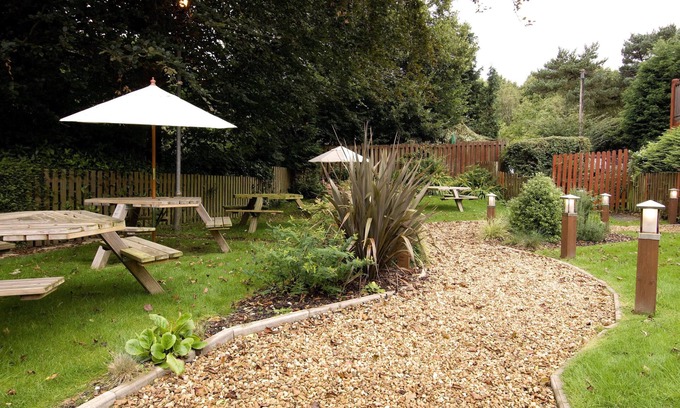 Winshill Hotel | Premier Inn Burton On Trent East
