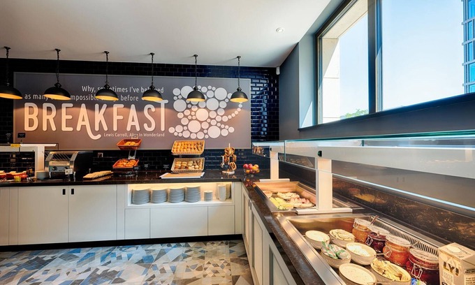 Darmstadt Hotel | Premier Inn Darmstadt City Centre