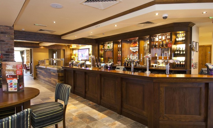 Clyst St Mary Hotel | Premier Inn Exeter - M5 J29