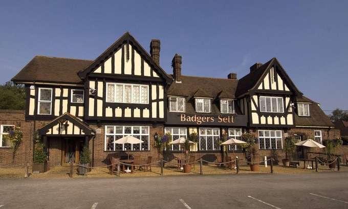 Iverley Hotel | Premier Inn Hagley