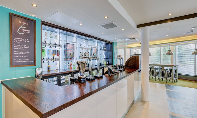 Haywards Heath Hotel | Premier Inn Haywards Heath