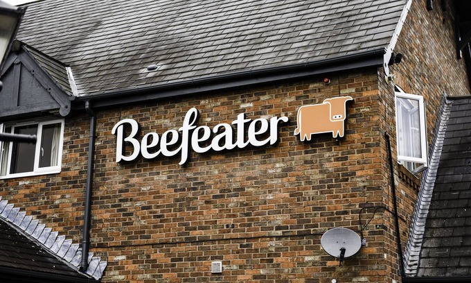 Macclesfield Hotel | Premier Inn Macclesfield North
