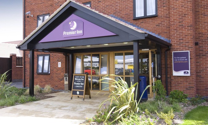 Longford Hotel | Premier Inn Oswestry