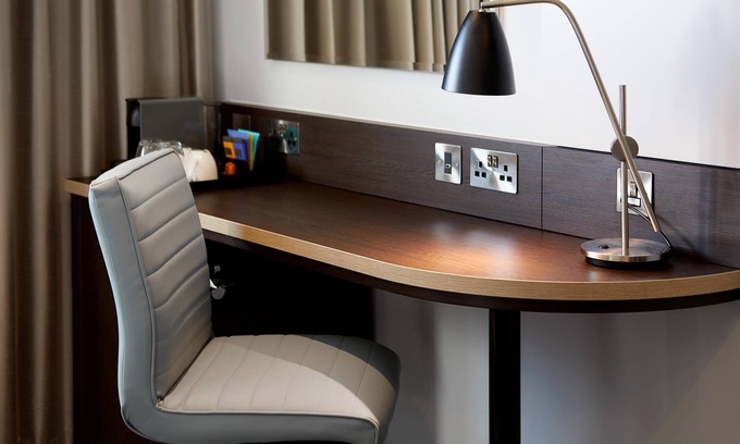 Cowley Hotel | Premier Inn Oxford Cowley