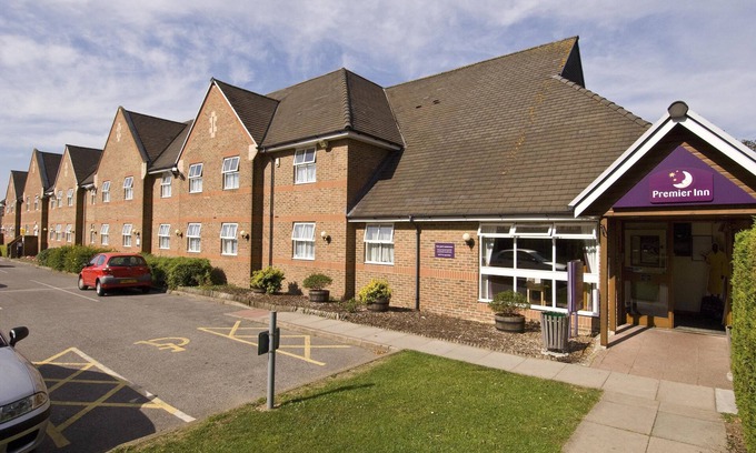 Cosham Hotel | Premier Inn Portsmouth North Harbour