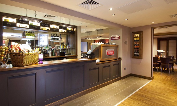 Solihull Hotel | Premier Inn Solihull Town Centre