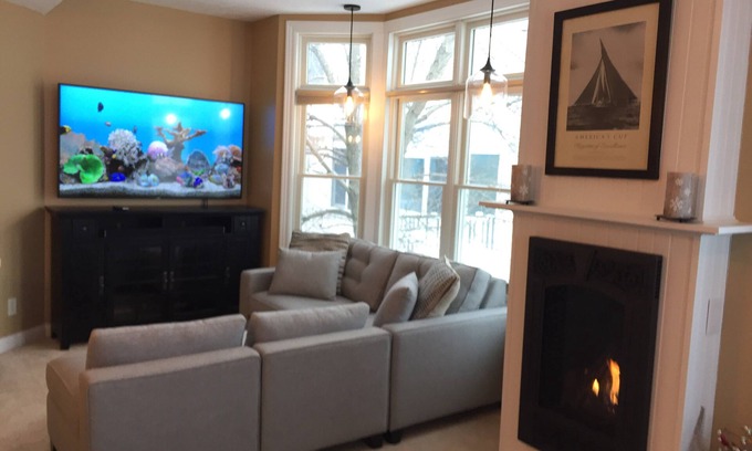 Manistee Condo | Premiere Lake Michigan view Condo