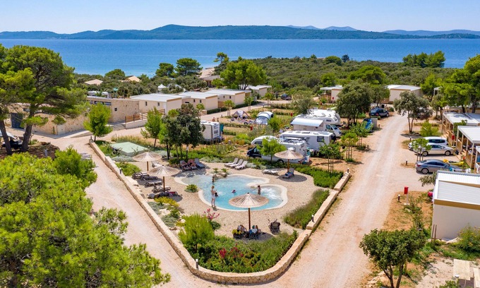 Ugljan House | Premium 2 Bedroom Mobile Homes at Camping Ugljan Resort