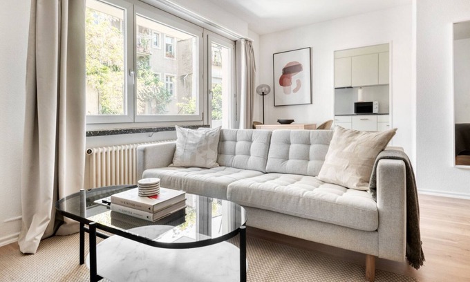 Iselin Apartment | Premium Iselin 1 Room w/Storage, 1min to Local Market, by Blueground