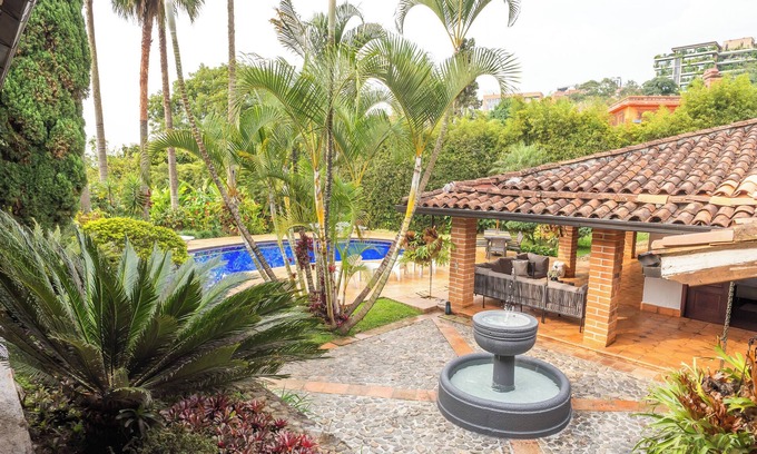 El Poblado House | Premium Mansion in El Poblado w/Nightclub & Maid/Cook, Pool, Sauna, 7 Bedrooms