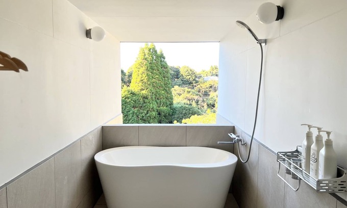 Isumi RV Rental | Premium Suite 3 adults plan Top quality dome tent/Isumi City Chiba