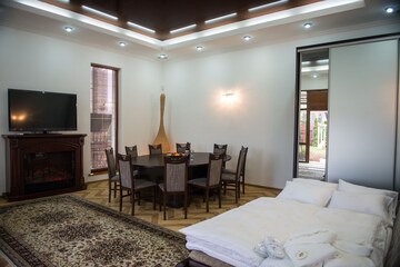 Hora House | Premium Village Residence