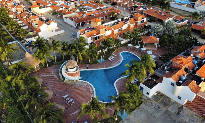 Tucacas House | PREMIUN FAMILY VACATION TOWNHOUSE