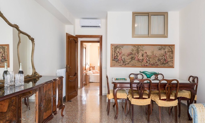 Quartiere XXII Collatino Apartment | Prenestina, 3+1, Wi-fi, A/C, Metro C Teano
