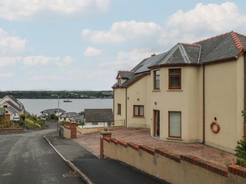 Pembroke Dock House | Preseli Heights