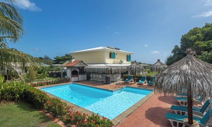 Le Vauclin House | Prestigious seaside villa, swimming pool, 9 bedrooms *