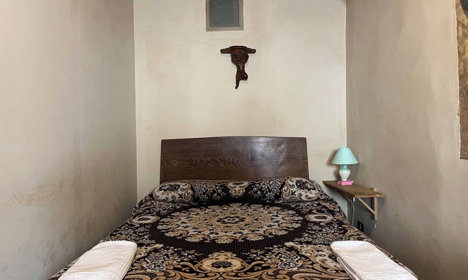 Giuliano di Roma House | Preta Nera Goldoni - One Bedroom Guest House, Sleeps 2