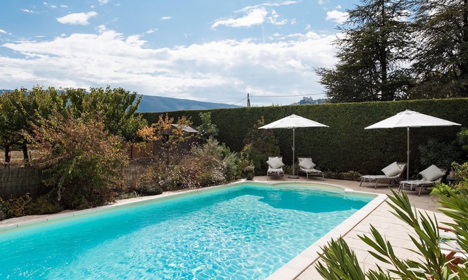 Bonnieux Villa | Pretty 4 star gite, stunning views!nJoli gîte 4 étoiles, vue imprenable!