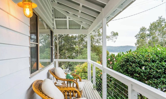 Pretty Beach Central Coast Cottage | Pretty Beach Cottage
