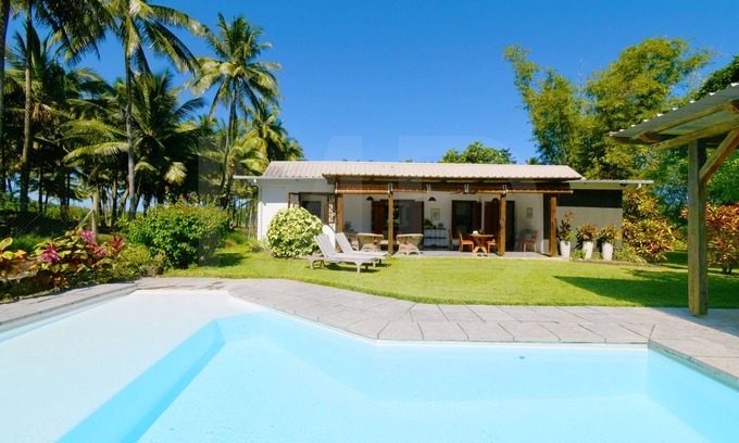 Le Morne Brabant Villa | Pretty Bungalow for 2 or 4 p. with private pool, in a beautiful piece of nature
